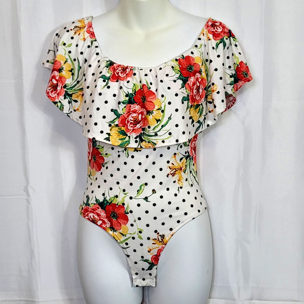 One By One Bodysuit Off the Shoulder Floral Print Size S